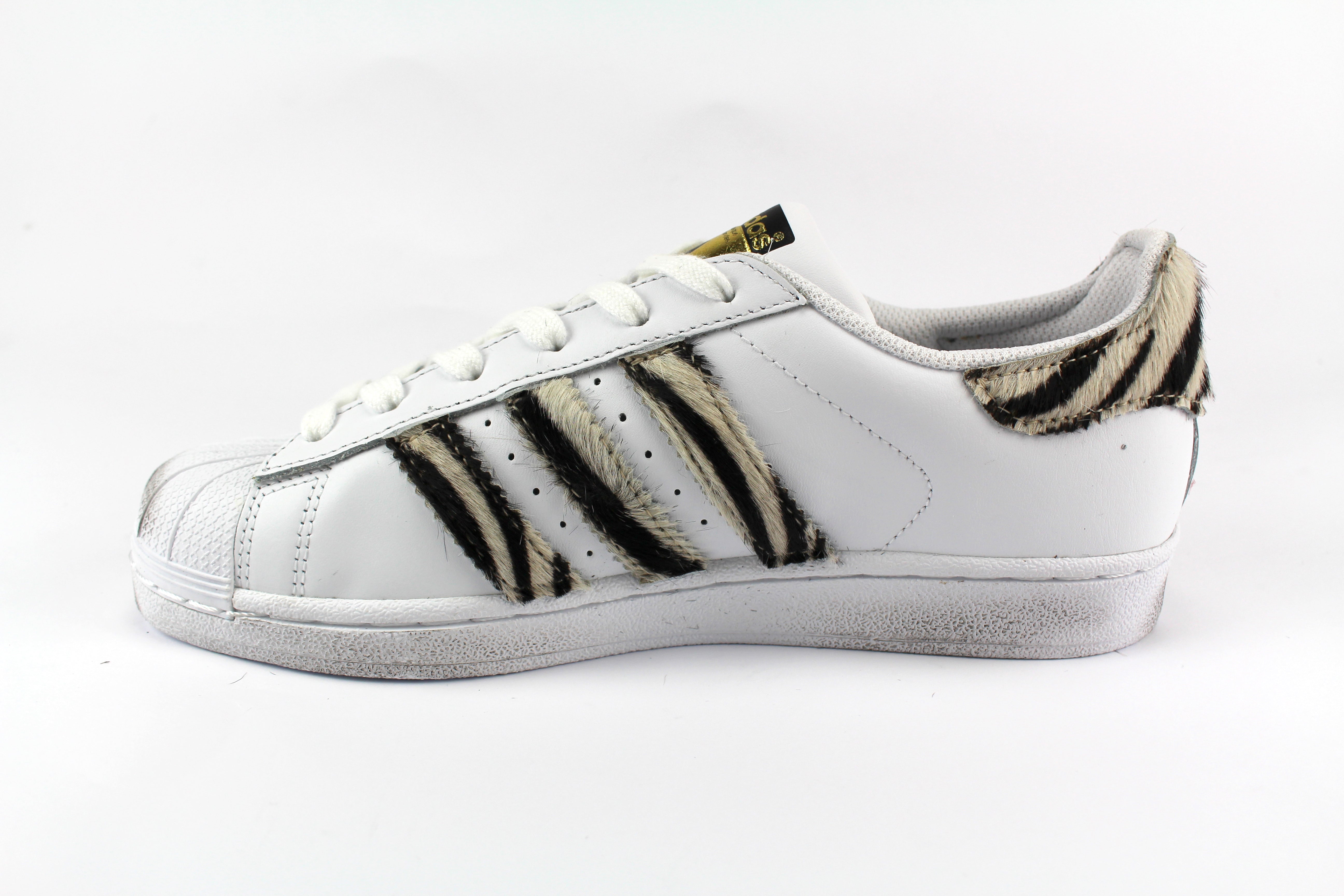 Adidas Superstar Zebrate