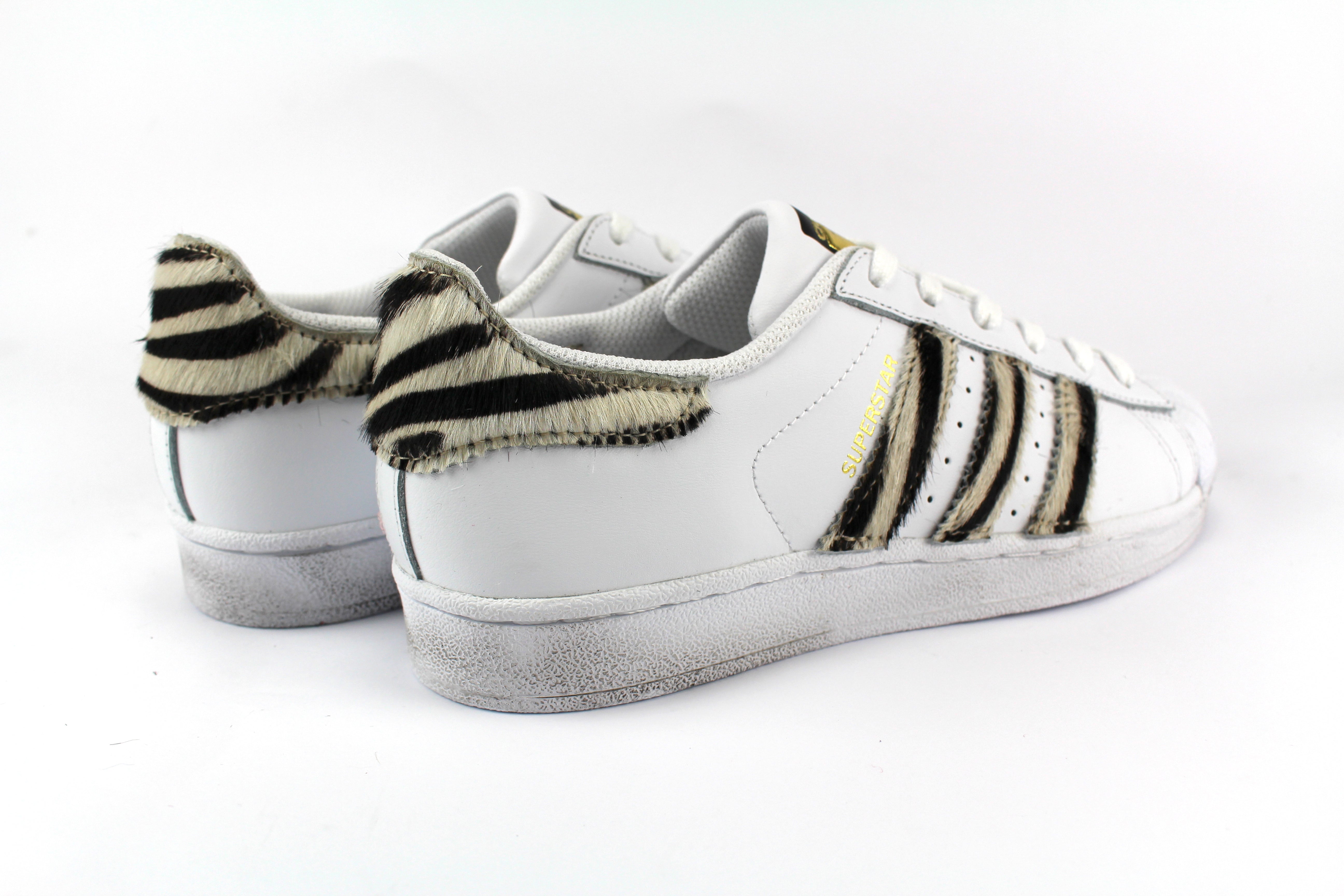 Adidas Superstar Zebrate