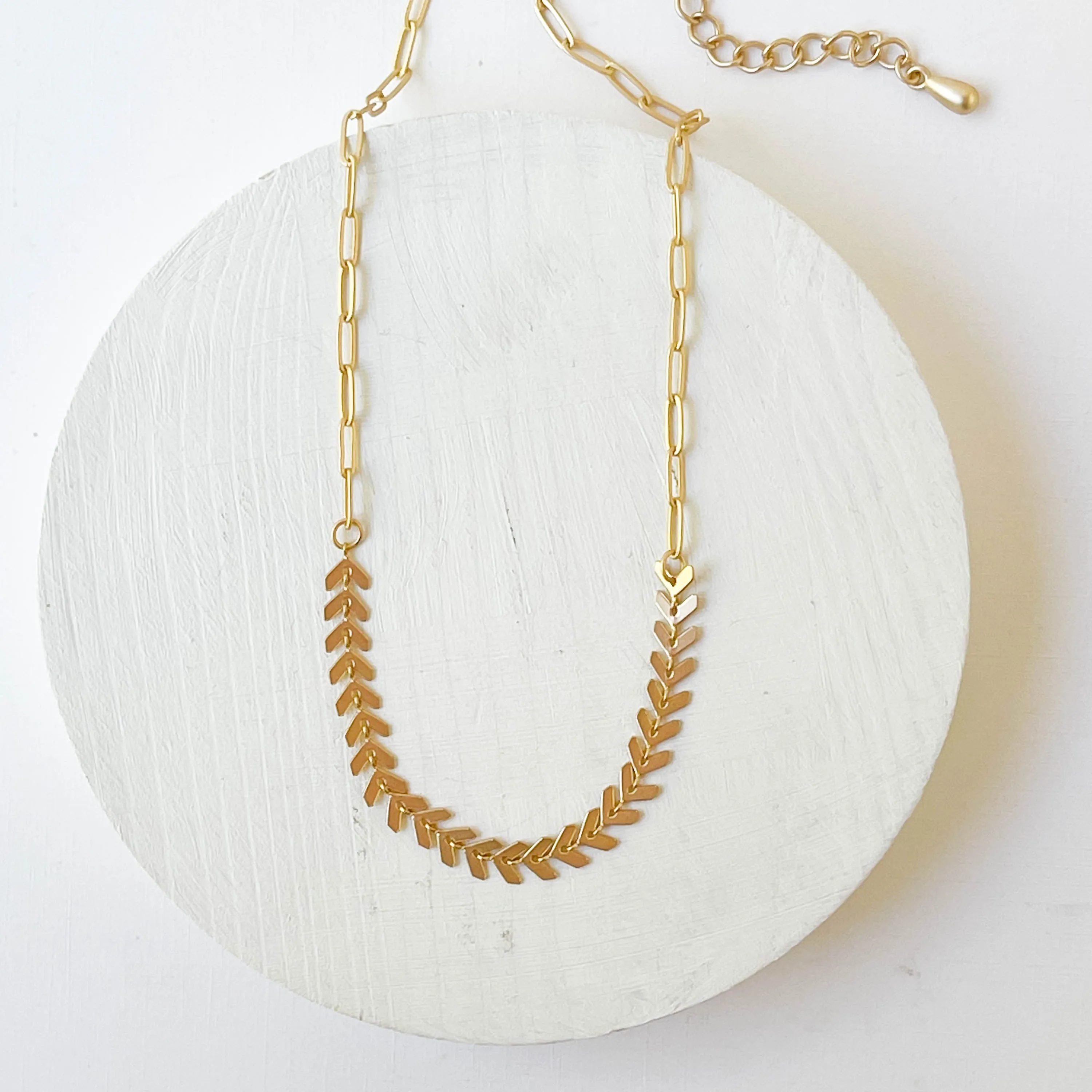 Adjustable Gold Chevron and Paperclip Chain Necklace