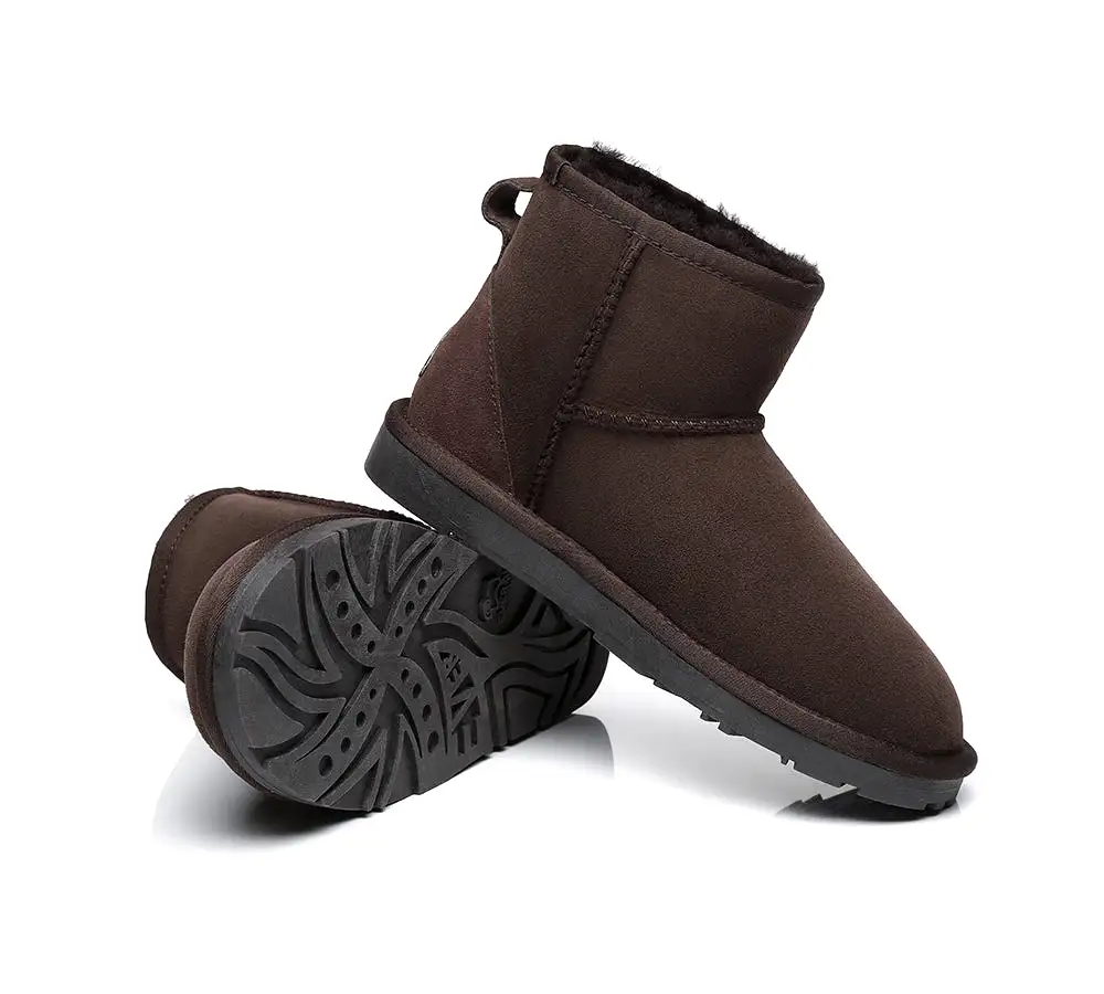 EVERAU Mini Classic Sheepskin Boots