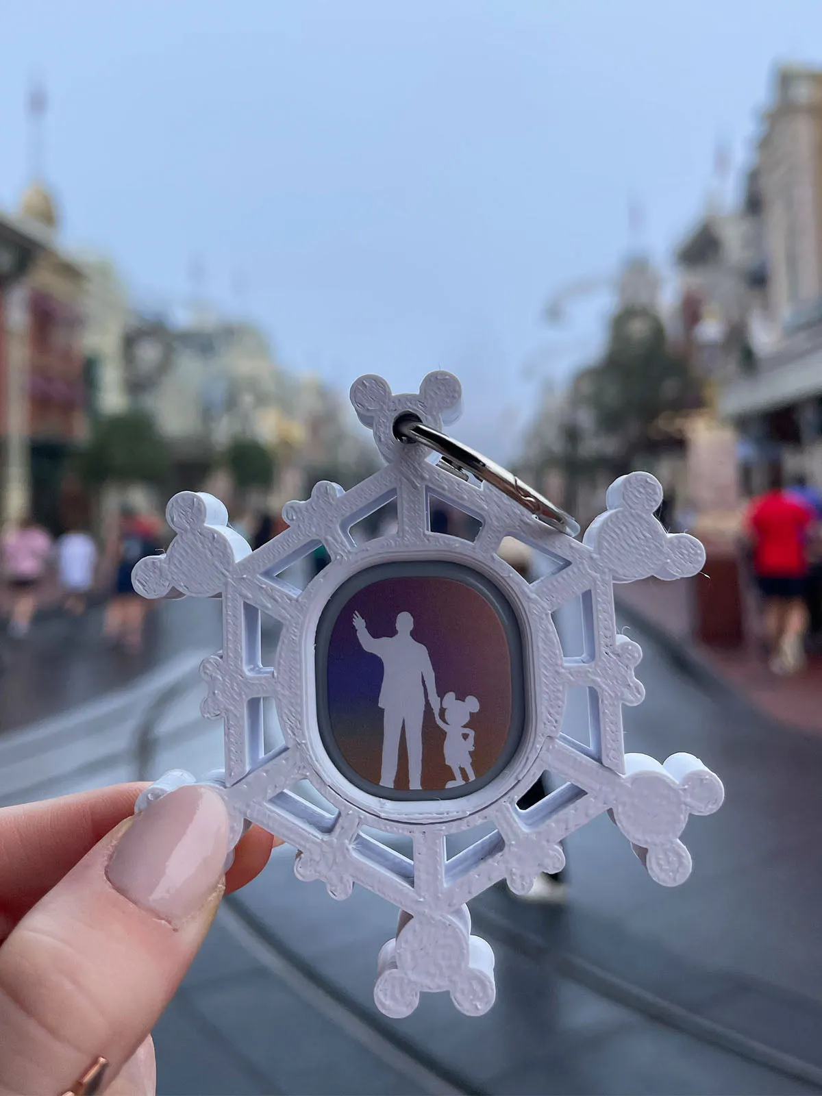 Snowflake Magic Band Buddy