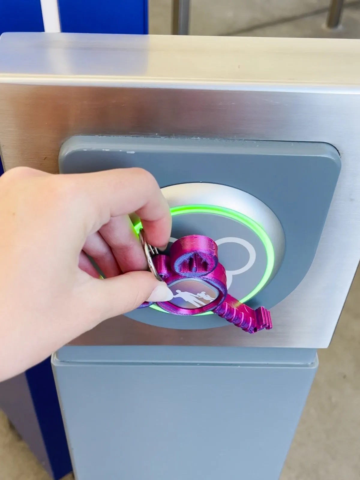 Snowflake Magic Band Buddy