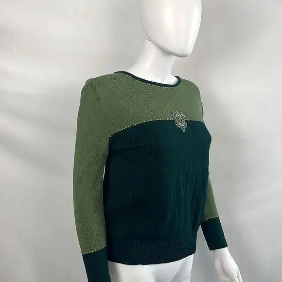 St JohnGreen With Emblem Color Block Sweater