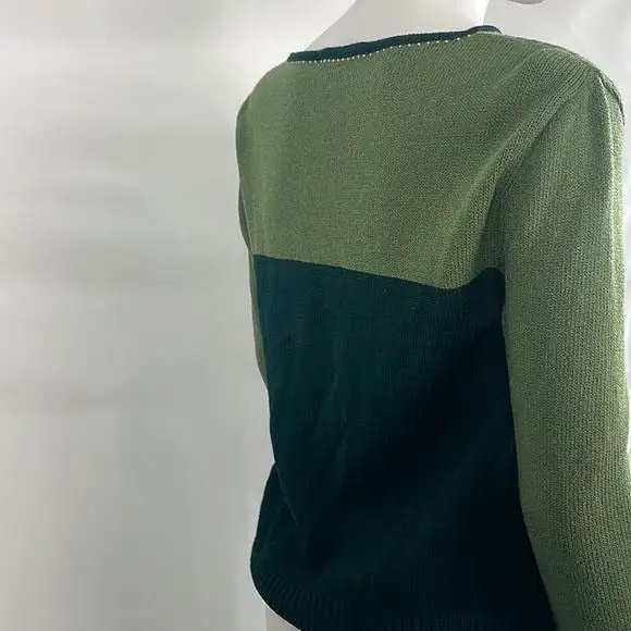 St JohnGreen With Emblem Color Block Sweater